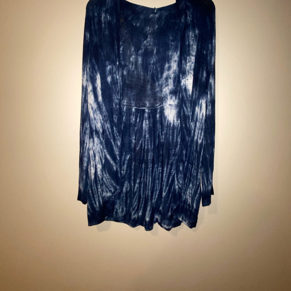 NWOT Miracle Body Tie-Dyed Hooded Open Cardigan. Medium